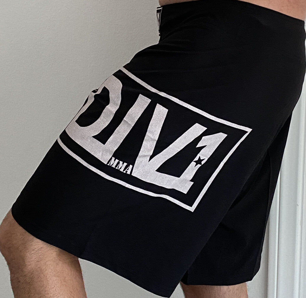 FIGHT SHORTS MMA SHORTS Grappling WORKOUT Shorts CROSSFIT Shorts UFC RVCA VENOM