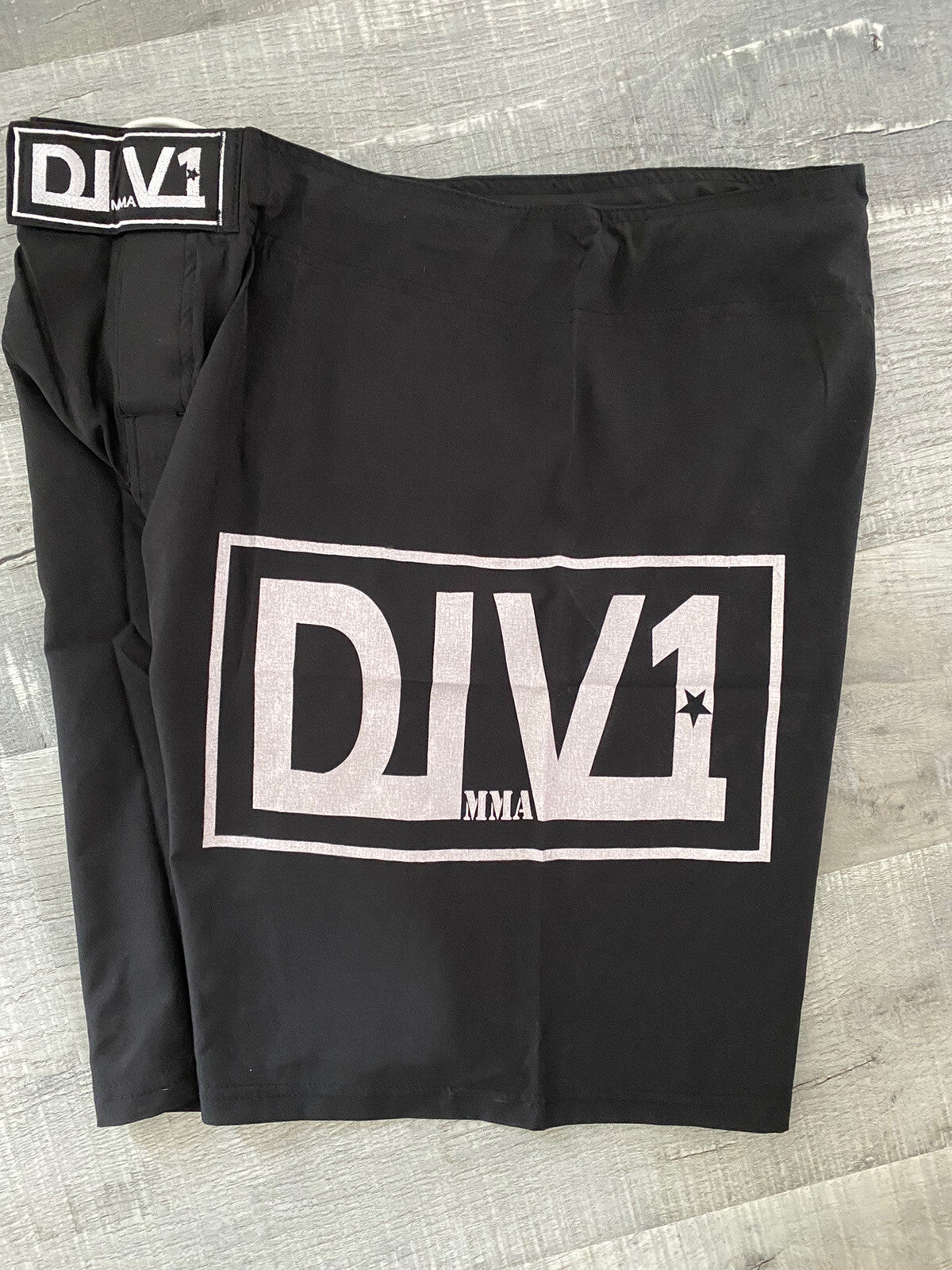 FIGHT SHORTS MMA SHORTS Grappling WORKOUT Shorts CROSSFIT Shorts UFC RVCA VENOM