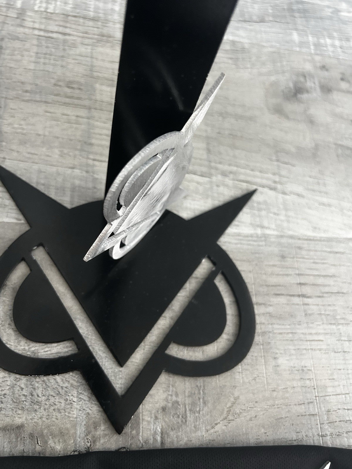 Vanoss Shirt Headphone Stand Coins Metal Collectors Logos 6 Vanoss Gaming Beast