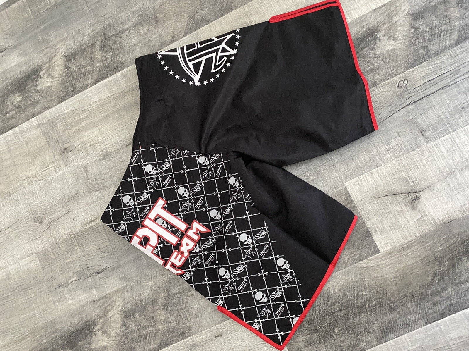 VENUM FIGHT SHORTS JIUJITSU Grappling Muay Thai Shorts KICKBOXING UFC FIGHT