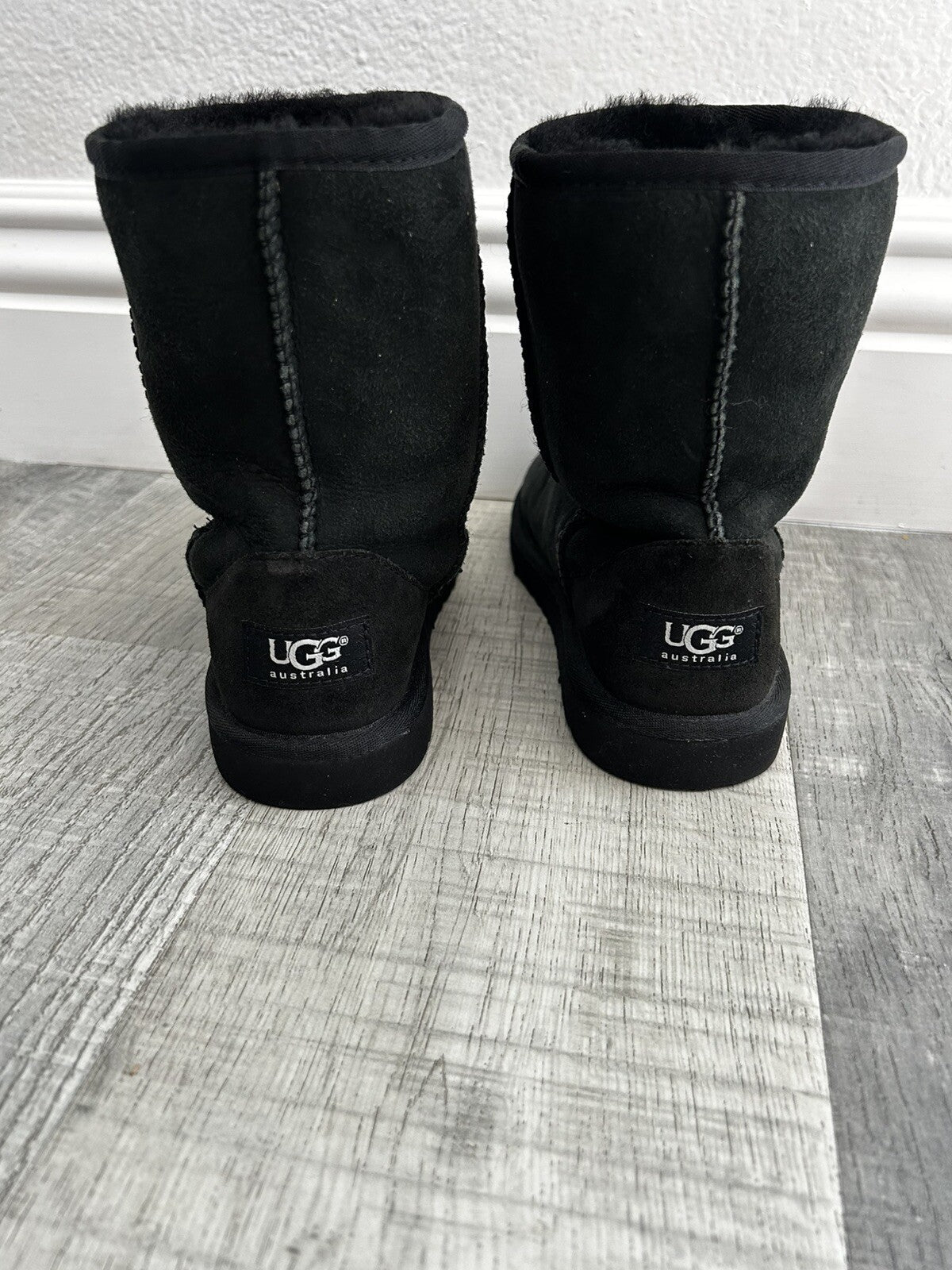 UGG Black Classic II Boots Kids Size 3 Uggboots Authentic Ugg Boots Black