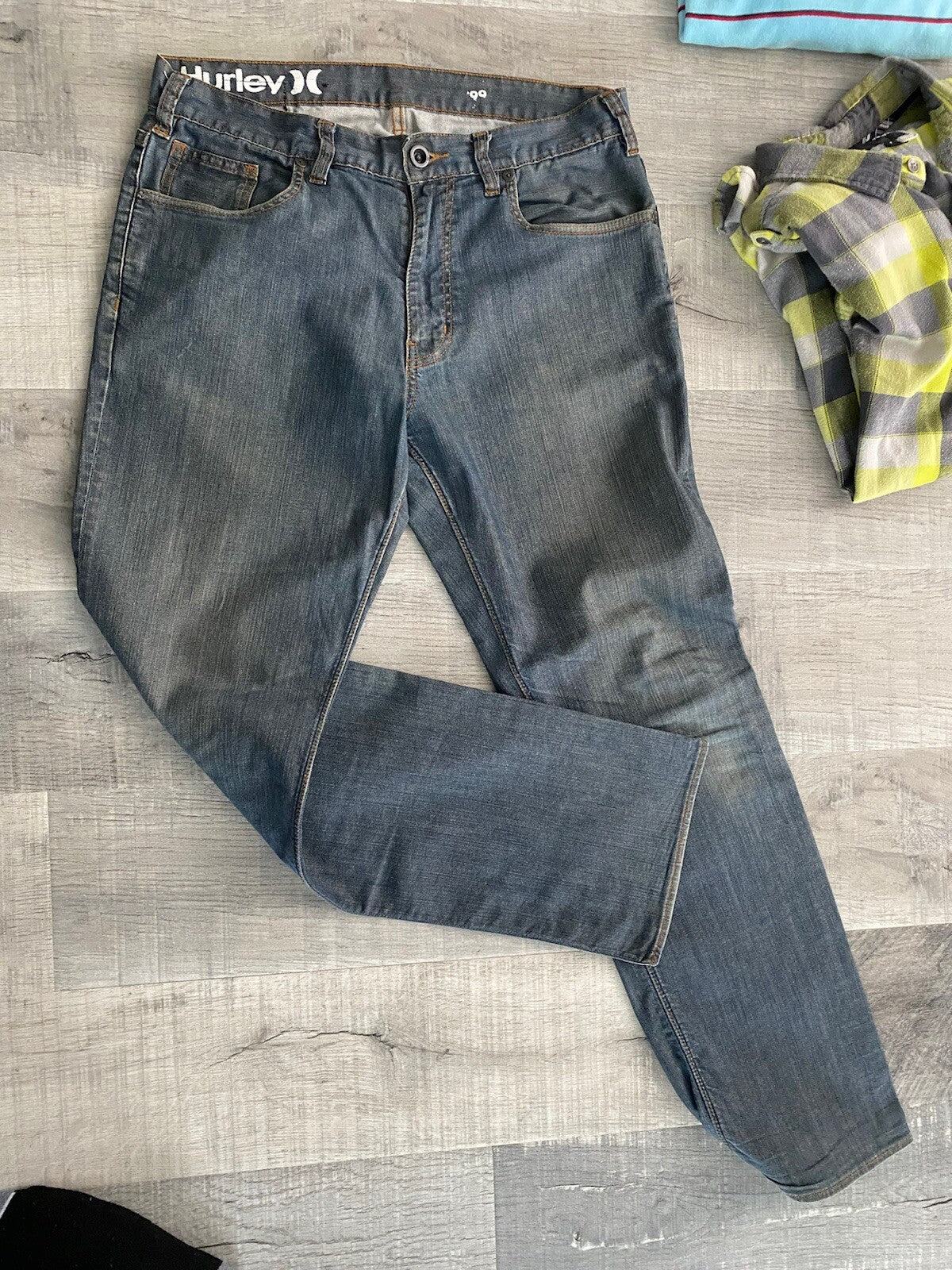 Hurley Outfit Hurley Denim 32 Hurley Sweater Hurley Flannel 3 Pieces In Set Rvca