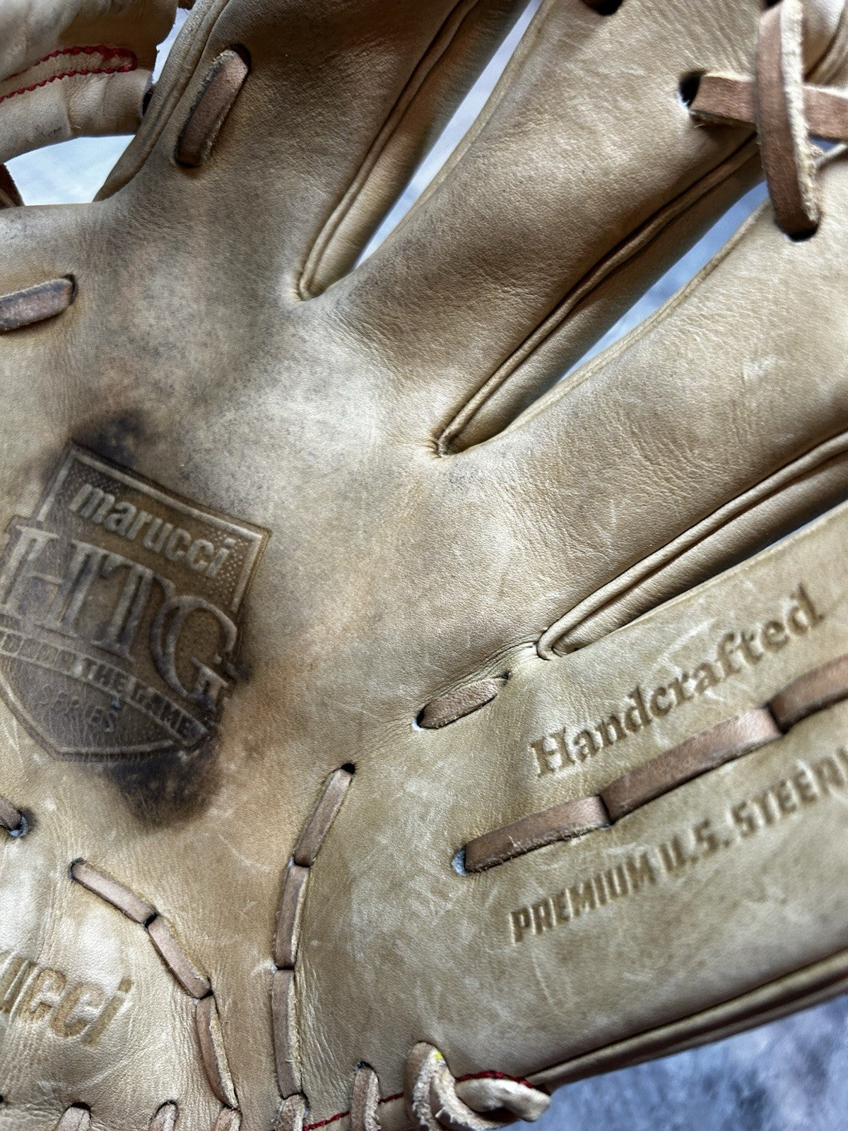 Marucci HTG baseball glove 11.25 MFGFS11251 Infield Rt Hander Gold Camel Red MLB