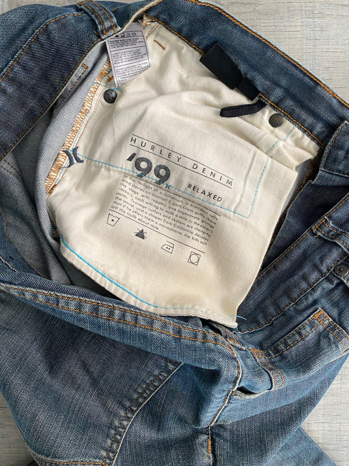 Hurley Outfit Hurley Denim 32 Hurley Sweater Hurley Flannel 3 Pieces In Set Rvca