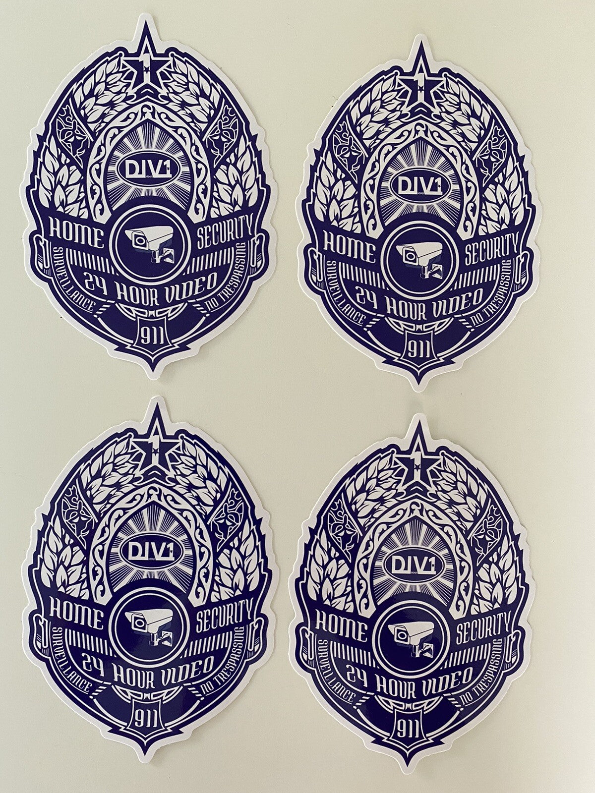 ALARM STICKER BEEARE STICKER NO TRESPASSING STICKER VIDEO CAMERA STICKER CCTV