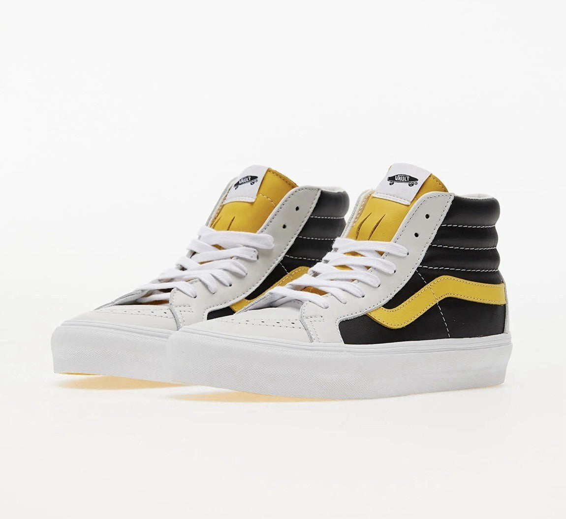 Size 9 VANS Vault Sk8-Hi LX New In Box Team Vans Sticker 8” Volcom Bones Cruz LA